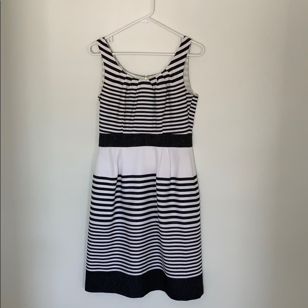 Banana Republic knee length sheath dress